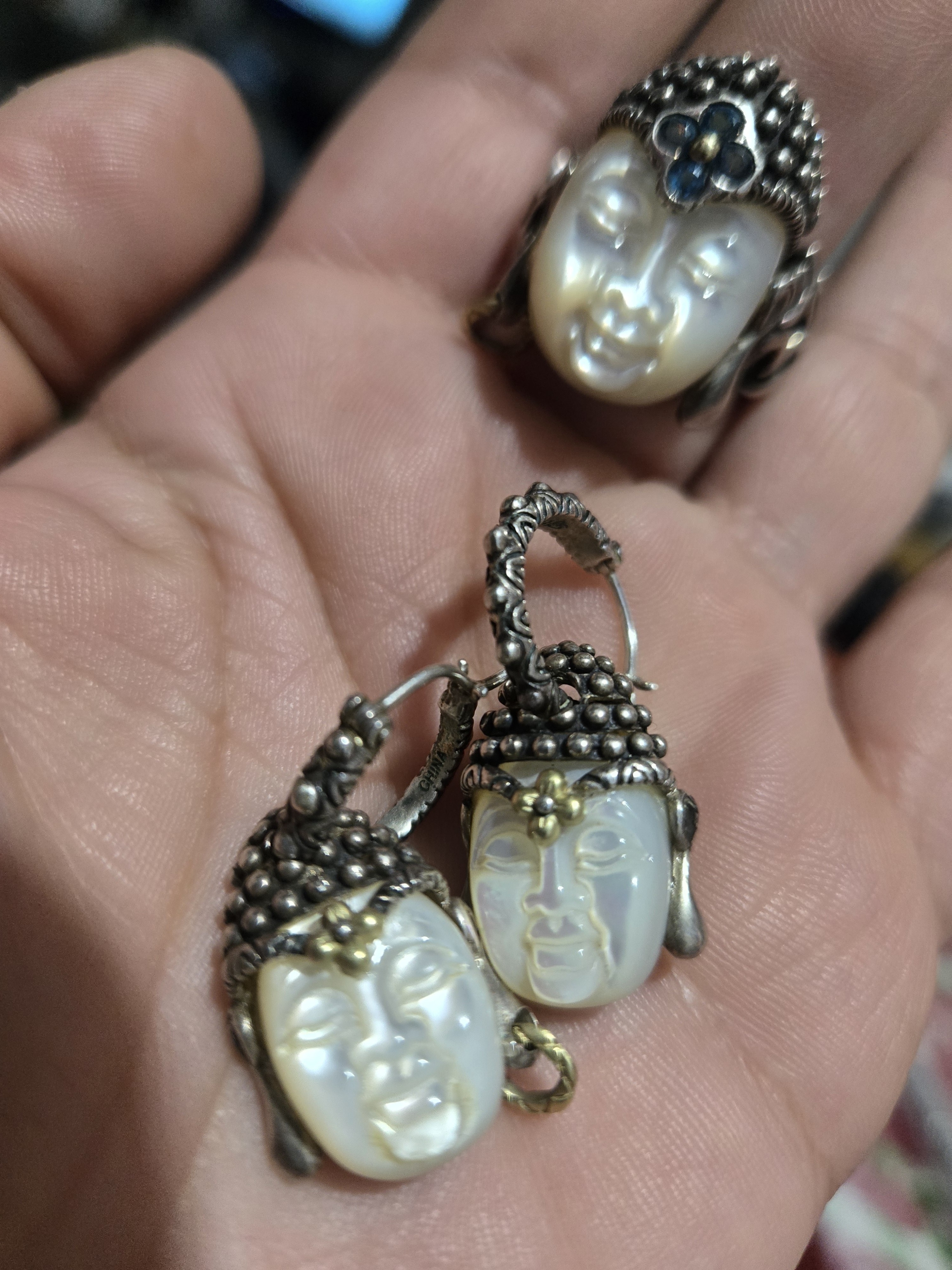 Mother-Of-Pearl Buddha Face Earrings And Ring Set - Iridescent White